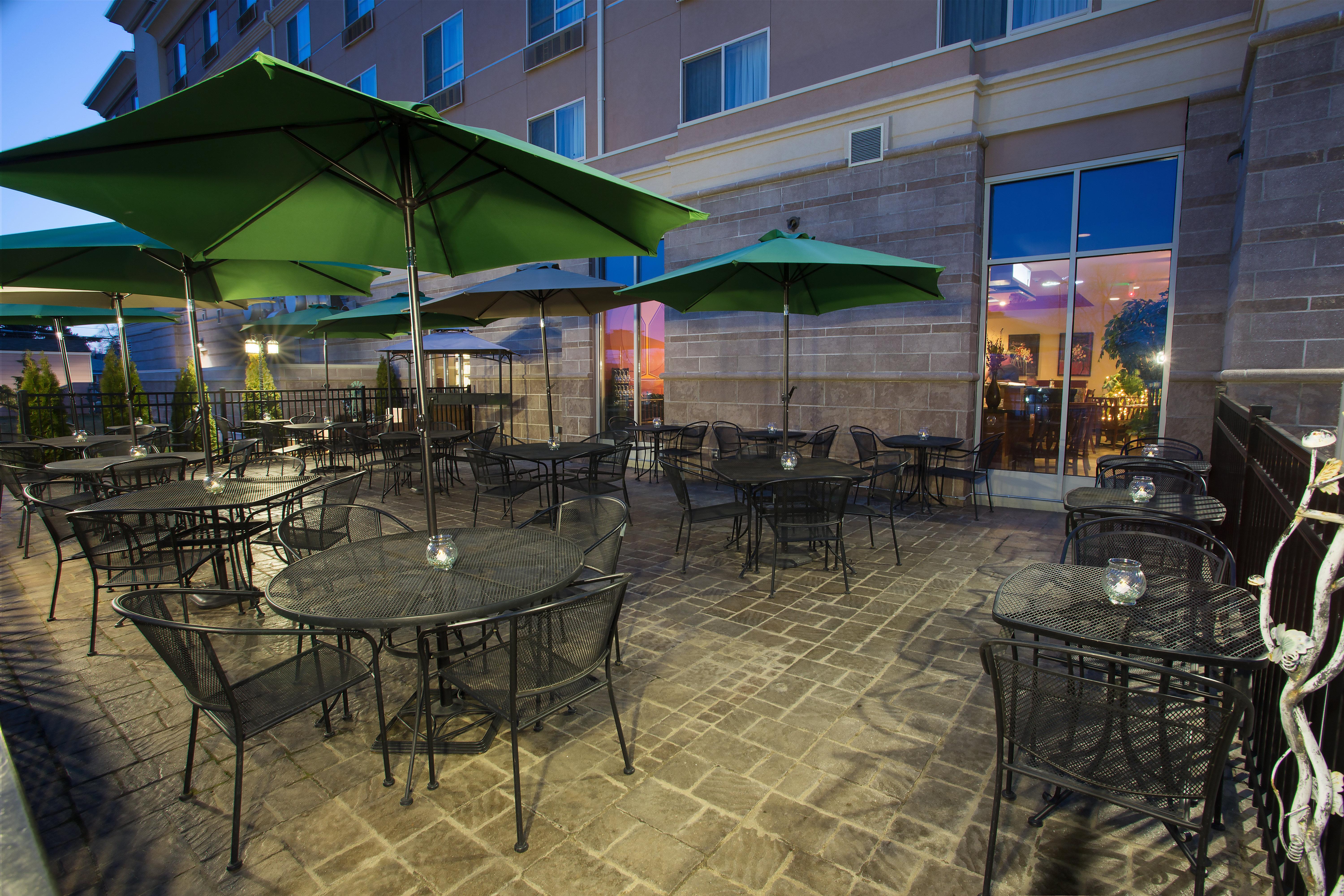 Holiday Inn Yakima By Ihg Exterior photo