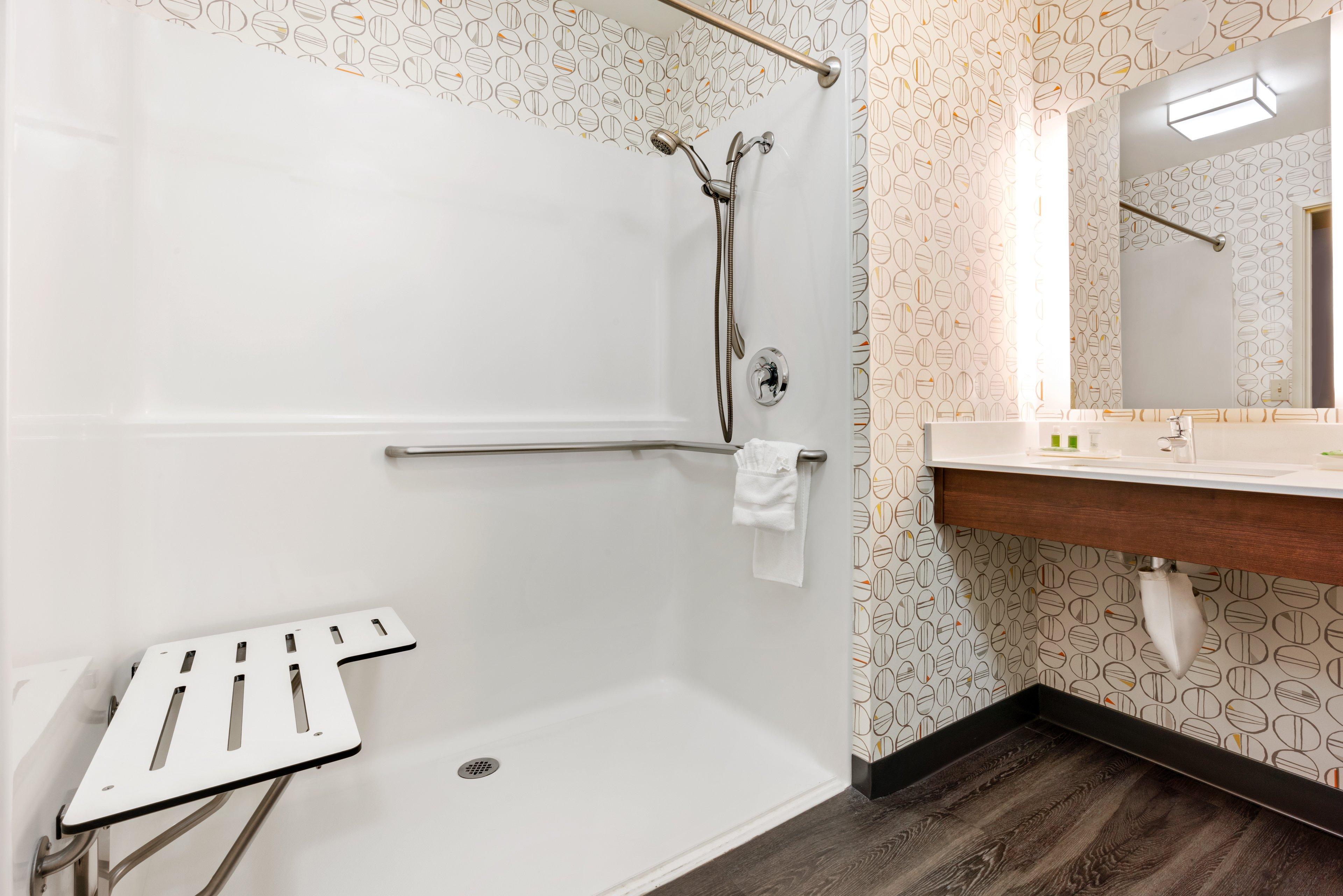 Holiday Inn Yakima By Ihg Exterior photo