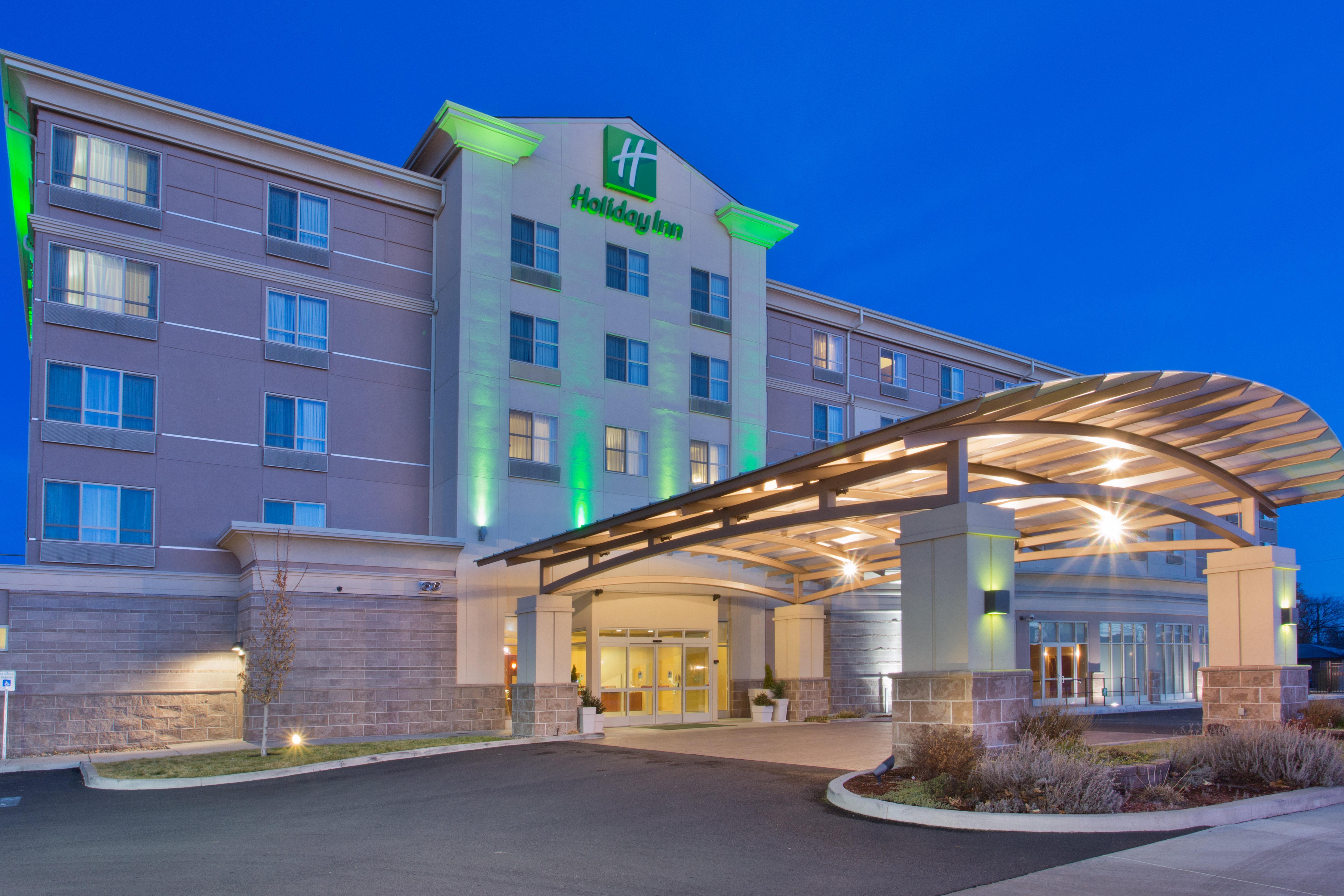 Holiday Inn Yakima By Ihg Exterior photo