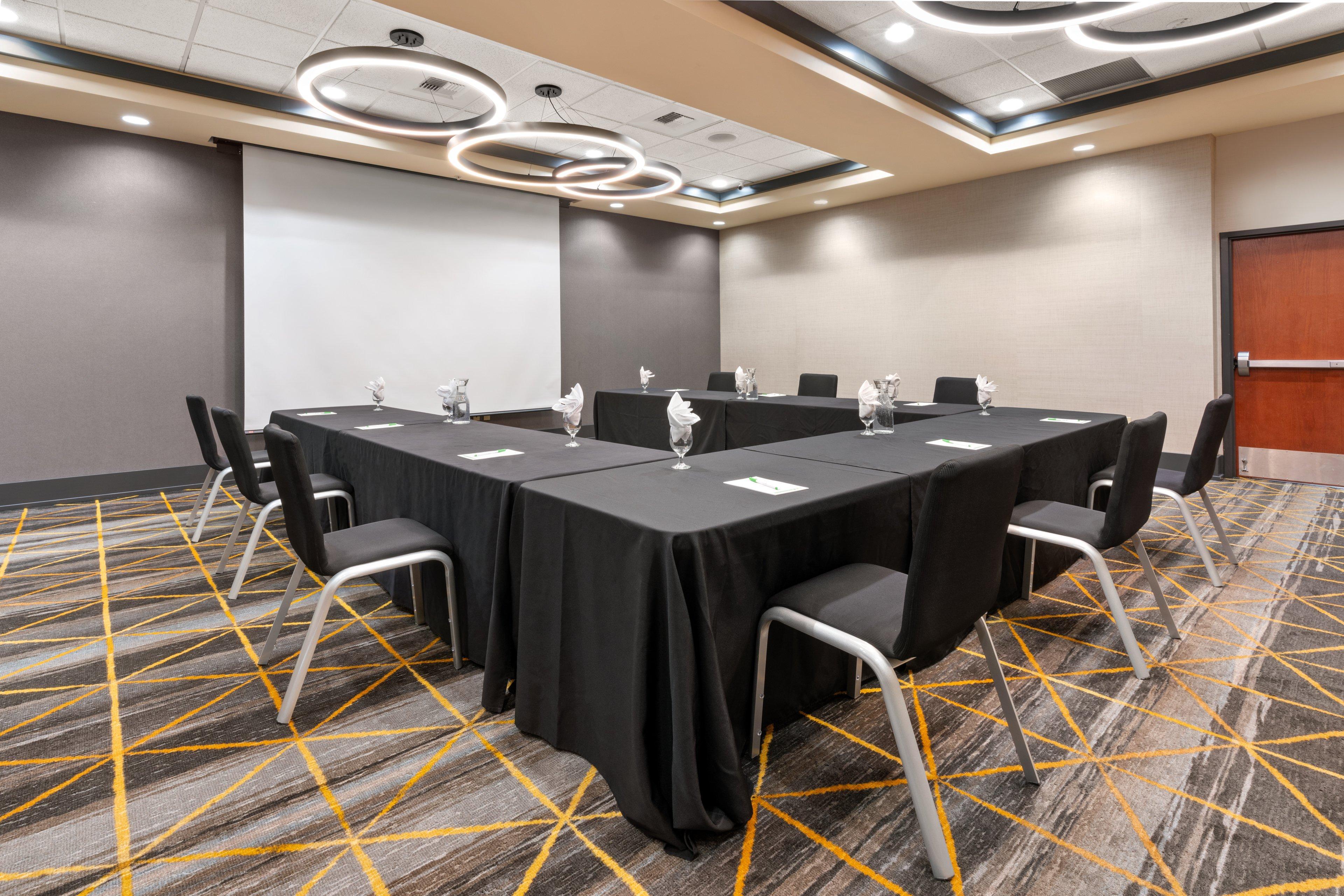 Holiday Inn Yakima By Ihg Exterior photo